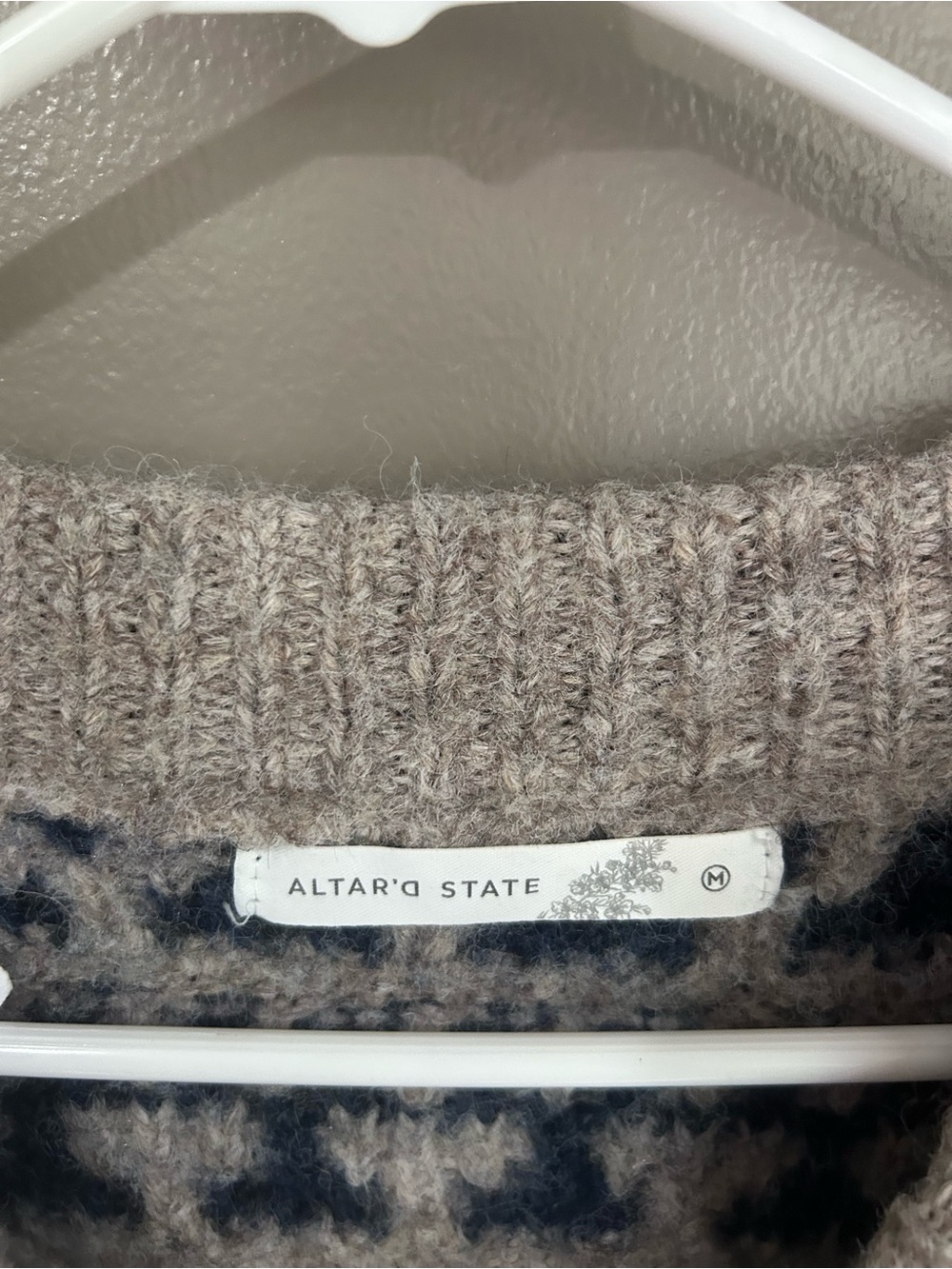 A'ltard State Fair Isle Crew Neck Chunky Knit Pullover Sweater - Taupe and Navy - Picture 9 of 12